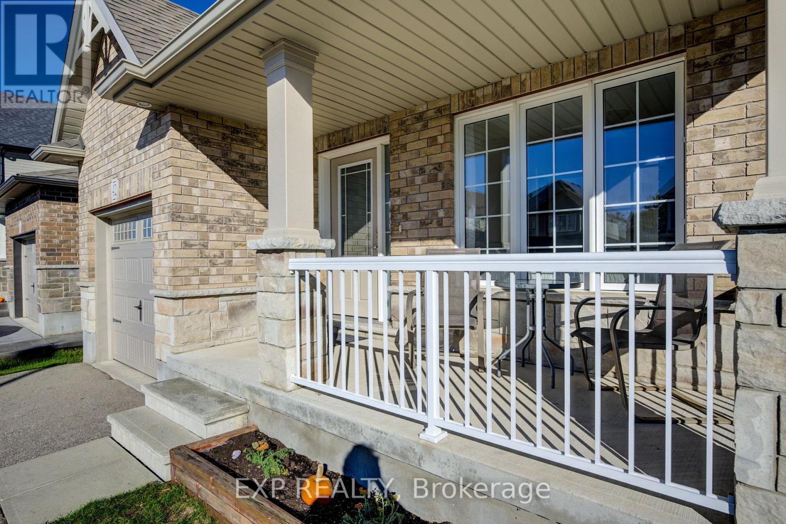 42 Finoro Crescent, Woolwich, Ontario  N3B 0C3 - Photo 4 - X12483466