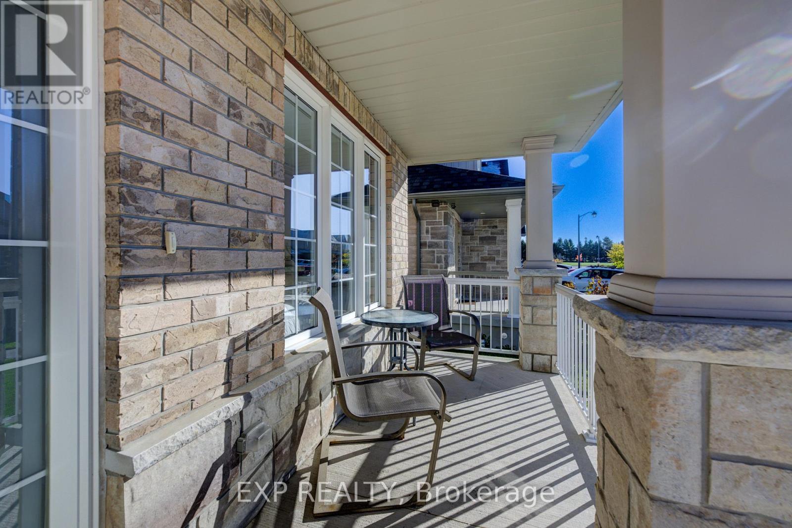 42 Finoro Crescent, Woolwich, Ontario  N3B 0C3 - Photo 5 - X12483466
