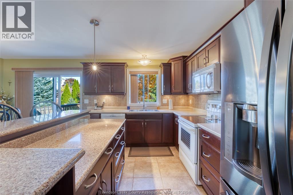 281 Donald Crescent, Belle River, Ontario  N0R 1A0 - Photo 18 - 25027236