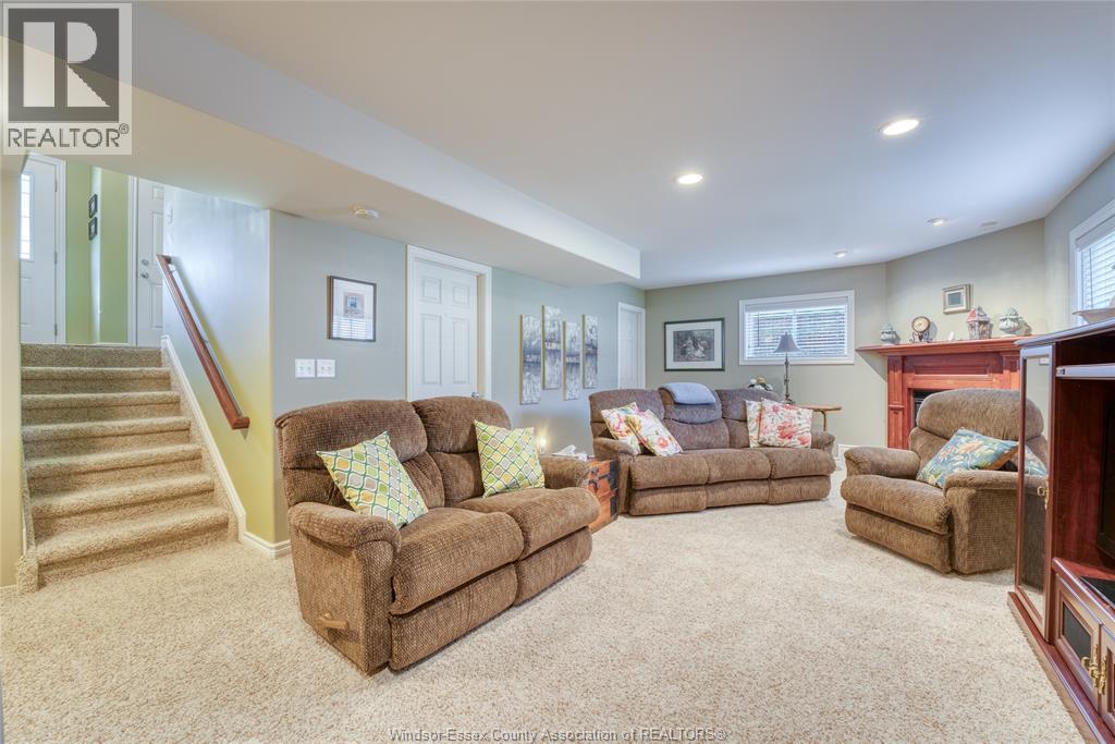 281 Donald Crescent, Belle River, Ontario  N0R 1A0 - Photo 25 - 25027236
