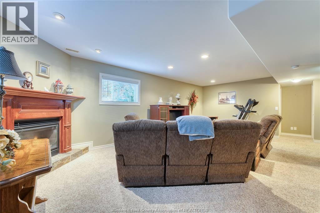 281 Donald Crescent, Belle River, Ontario  N0R 1A0 - Photo 28 - 25027236