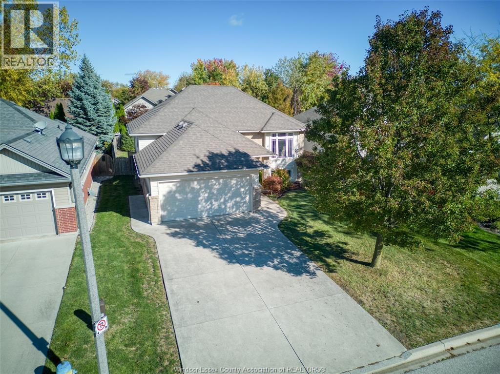 281 Donald Crescent, Belle River, Ontario  N0R 1A0 - Photo 4 - 25027236