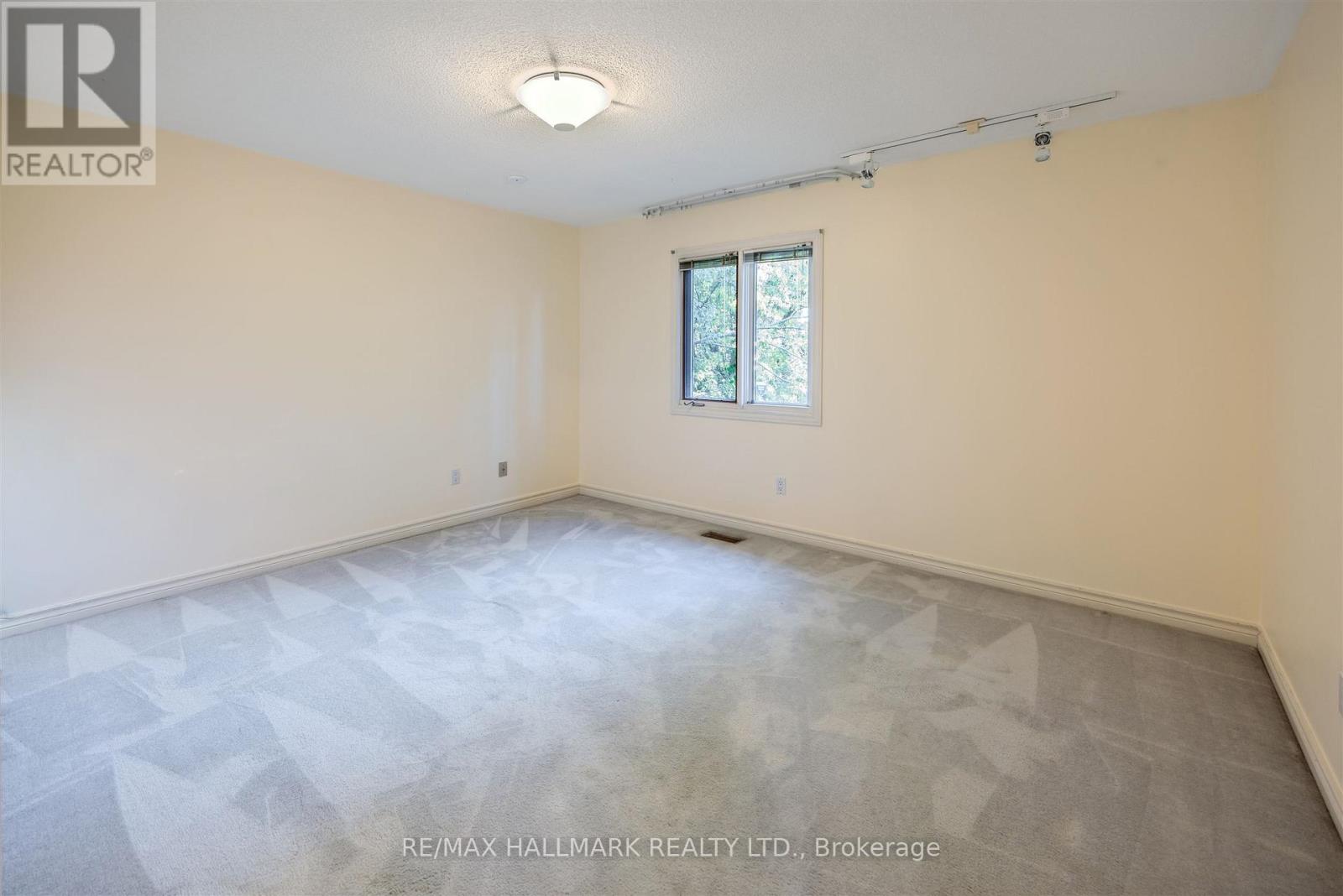 69 King's Cross Avenue, Richmond Hill, Ontario  L4B 2T2 - Photo 32 - N12477867