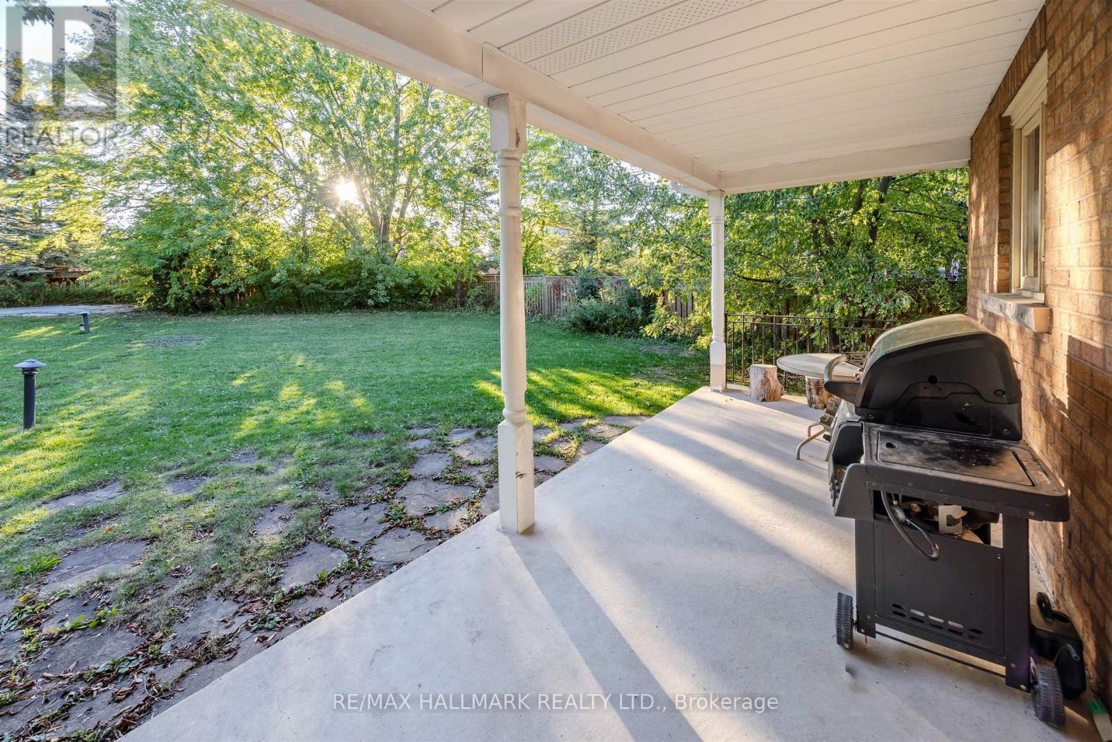 69 King's Cross Avenue, Richmond Hill, Ontario  L4B 2T2 - Photo 36 - N12477867