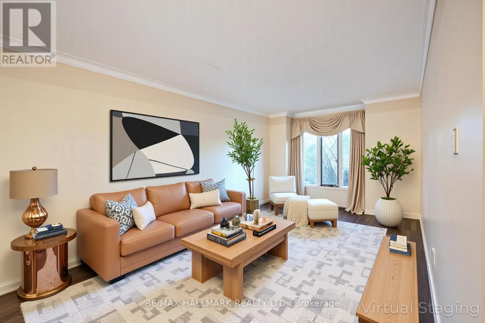 69 King's Cross Avenue, Richmond Hill, Ontario  L4B 2T2 - Photo 4 - N12477867