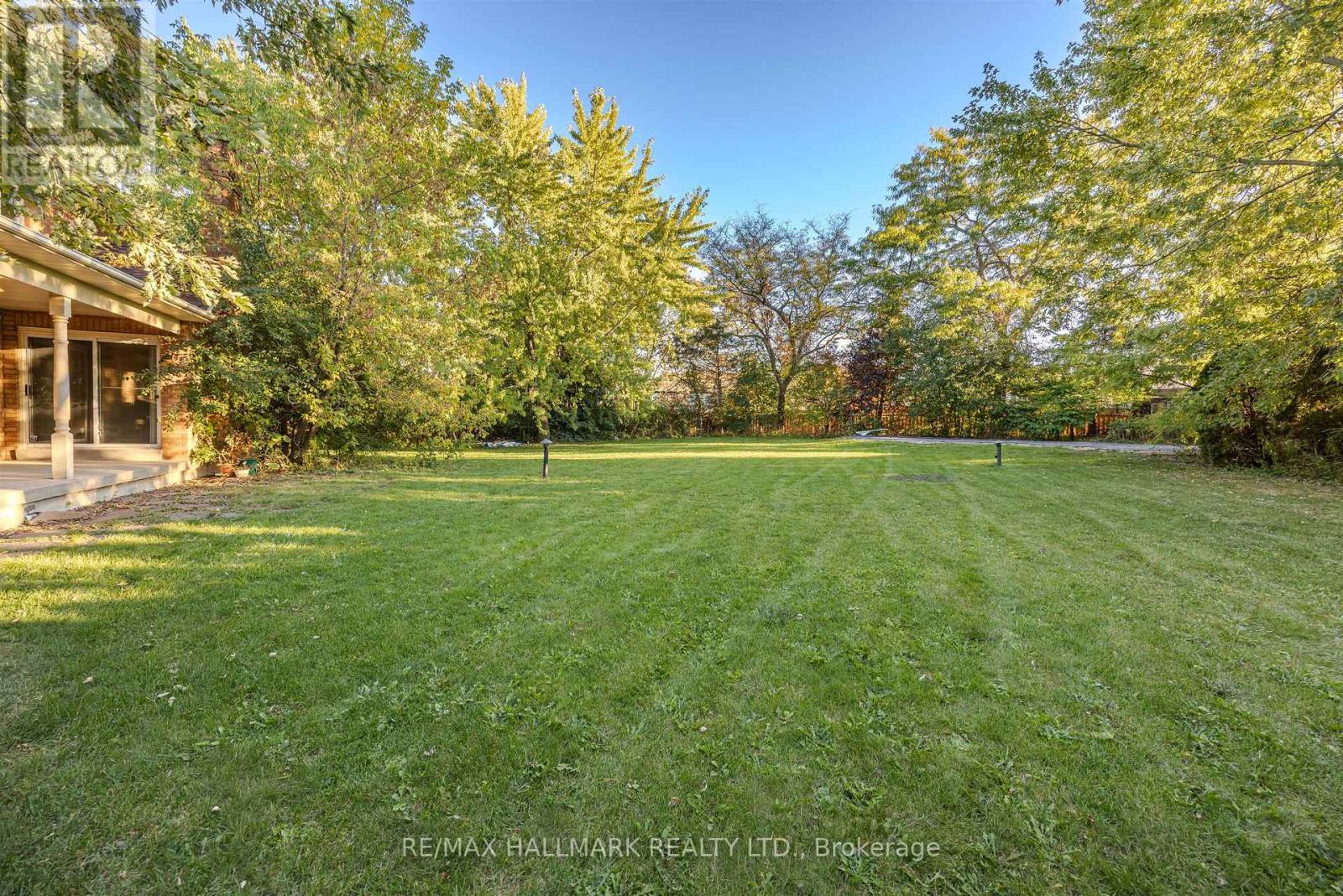 69 King's Cross Avenue, Richmond Hill, Ontario  L4B 2T2 - Photo 38 - N12477867