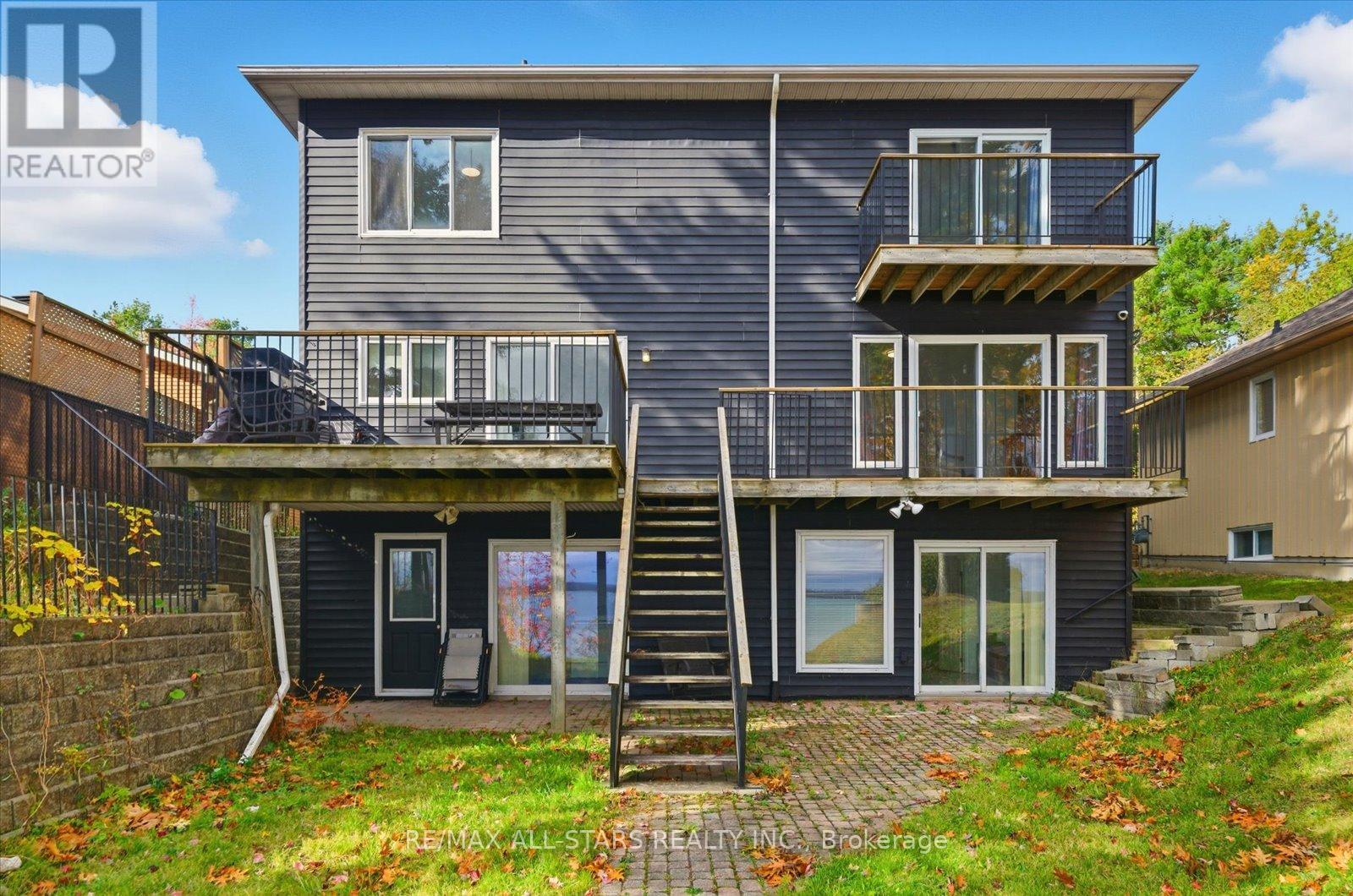 Upper Level - 2999 Lakeside Drive, Severn (Washago), Ontario  L3V 6H3 - Photo 34 - S12424328