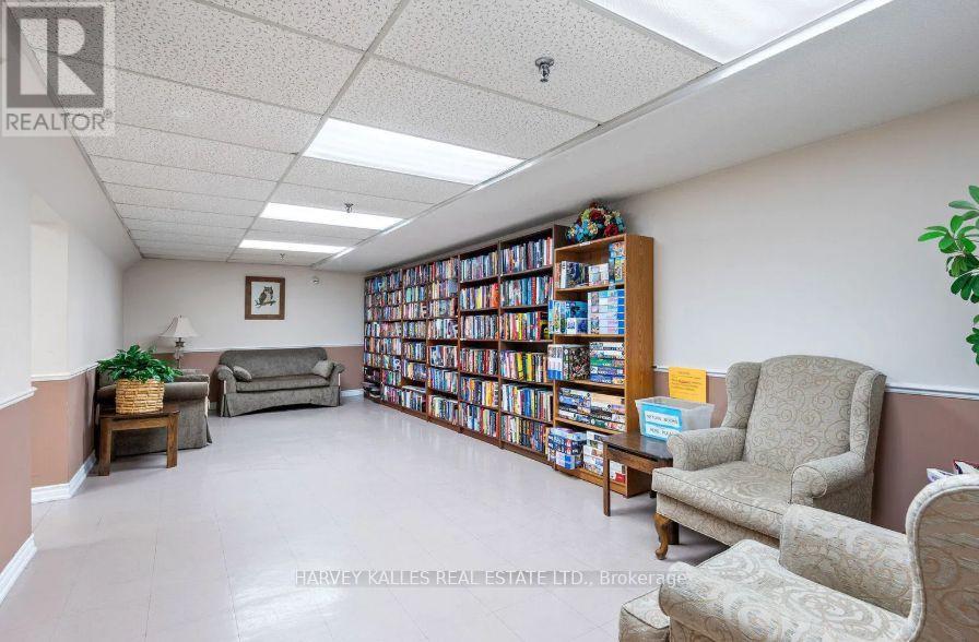812 - 20 Cherrytree Drive, Brampton, Ontario  L6Y 3V1 - Photo 39 - W12463084