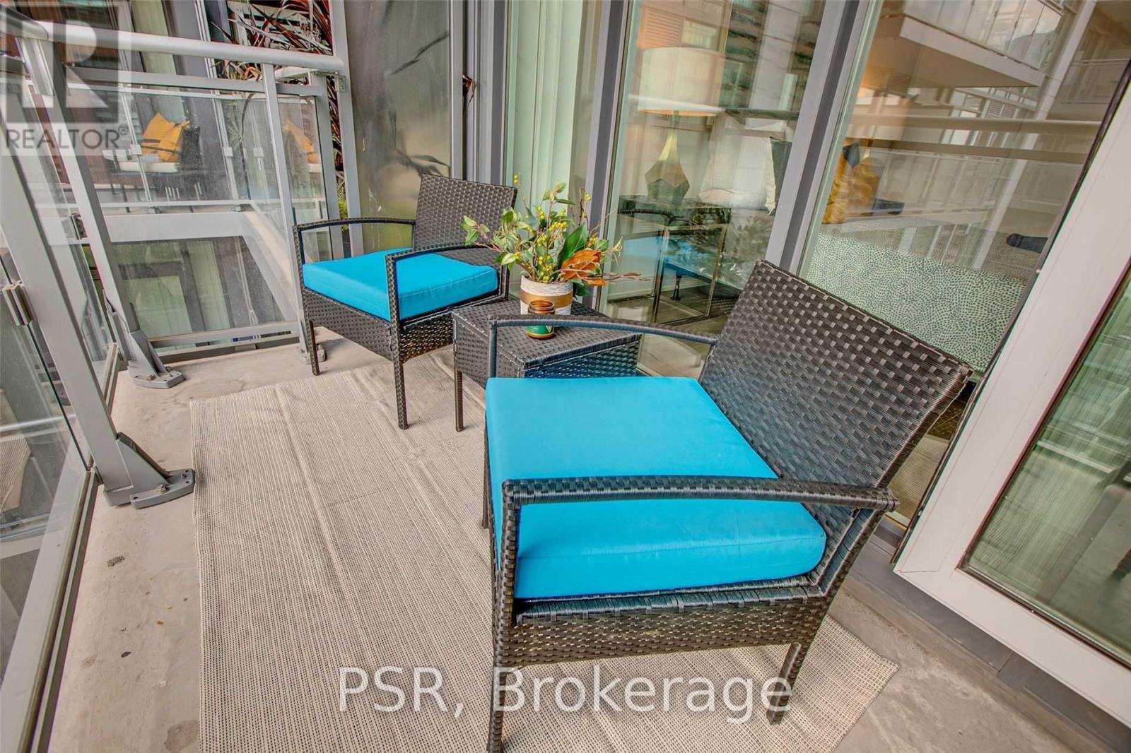 1018 - 525 Adelaide Street W, Toronto, Ontario  M5V 1T6 - Photo 12 - C12482359