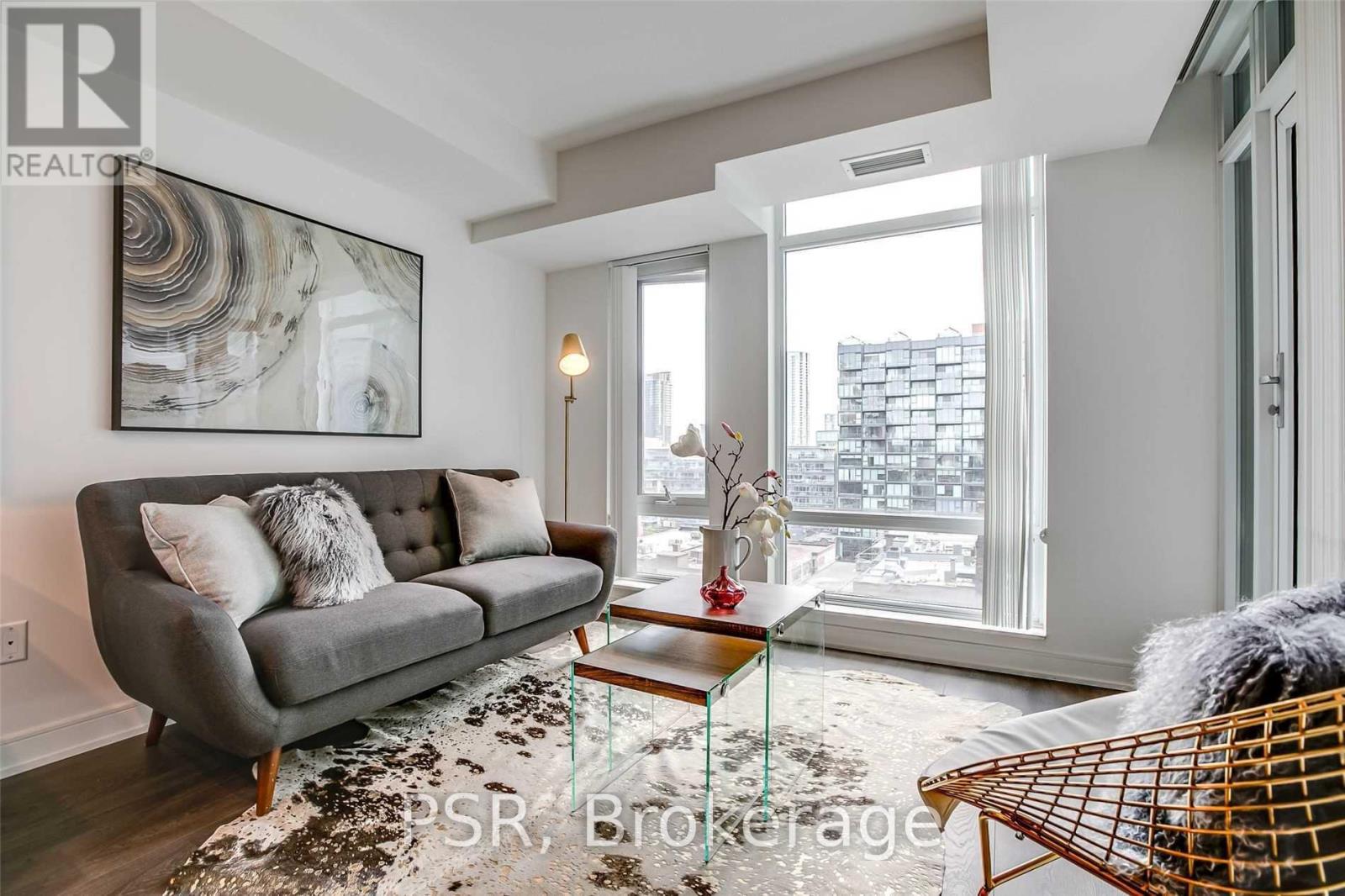 1018 - 525 Adelaide Street W, Toronto, Ontario  M5V 1T6 - Photo 6 - C12482359