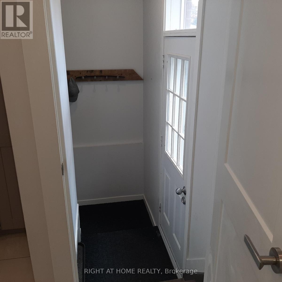 32 Davis Road, Aurora (Aurora Highlands), Ontario  L4G 2B6 - Photo 23 - N12473429