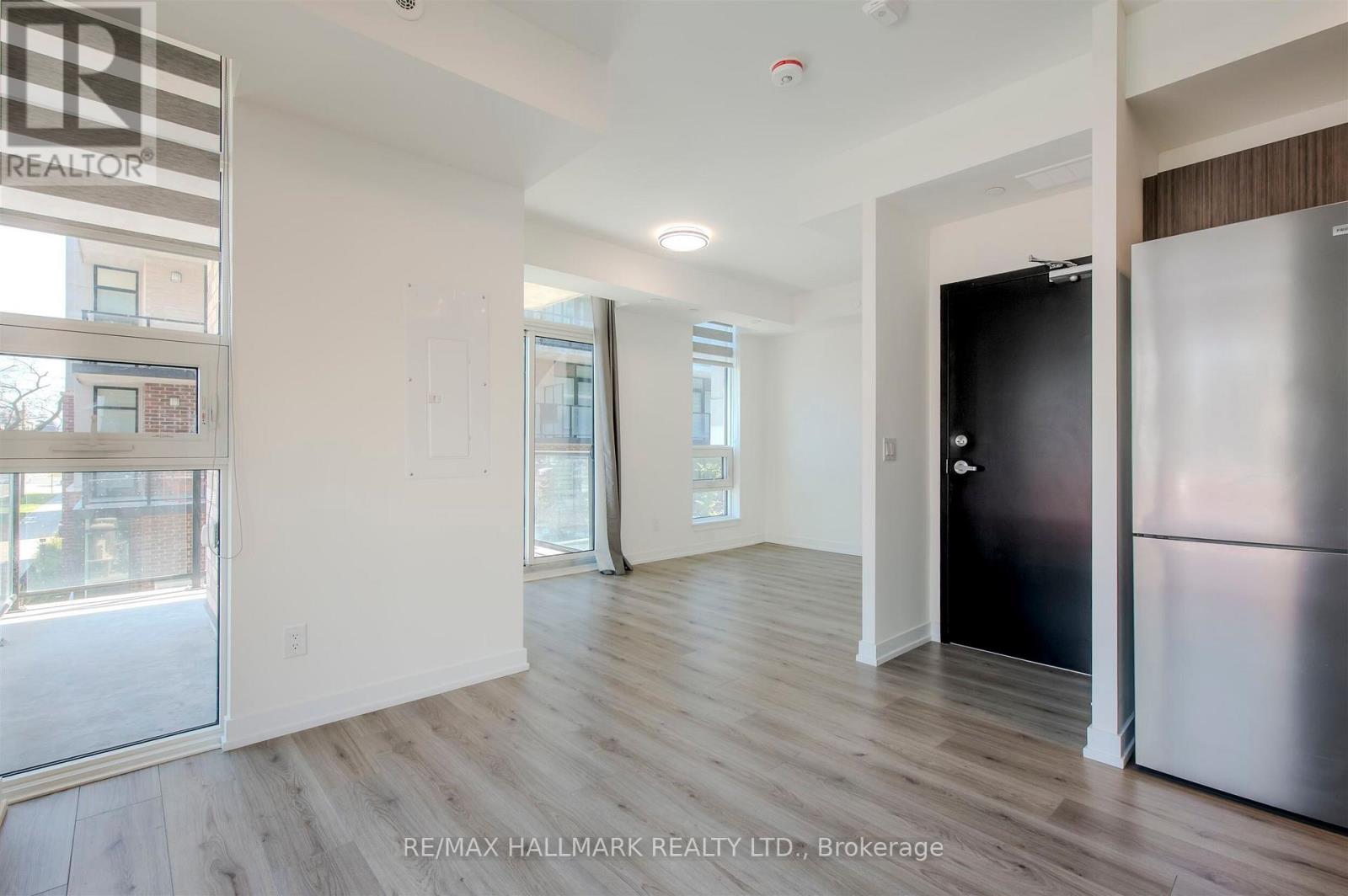2nd Floor - 35-851 Sheppard Avenue W, Toronto, Ontario  M3H 0E8 - Photo 8 - C12483478
