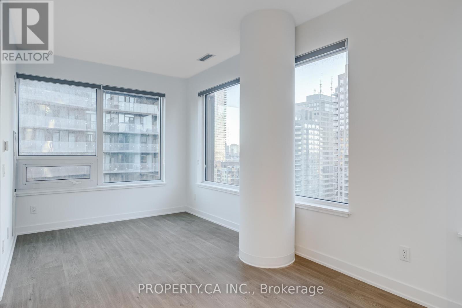2116 - 8 Wellesley Street W, Toronto, Ontario  M4Y 0J5 - Photo 12 - C12483489