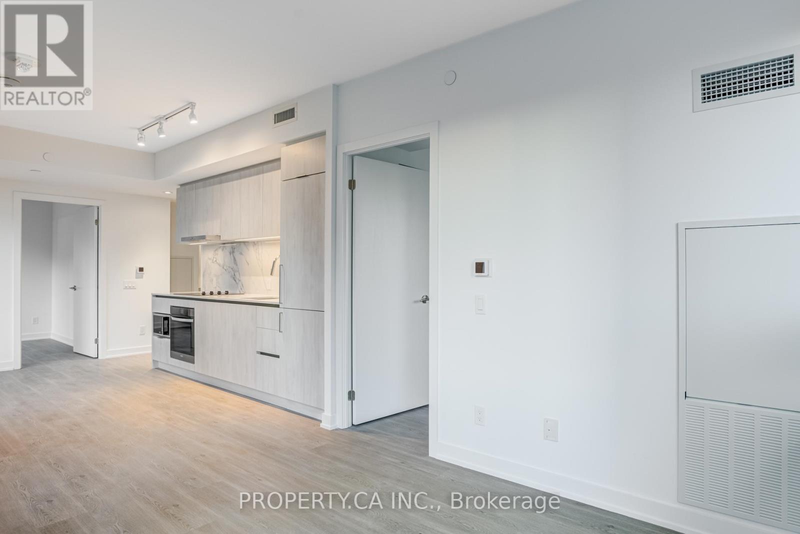 2116 - 8 Wellesley Street W, Toronto, Ontario  M4Y 0J5 - Photo 15 - C12483489
