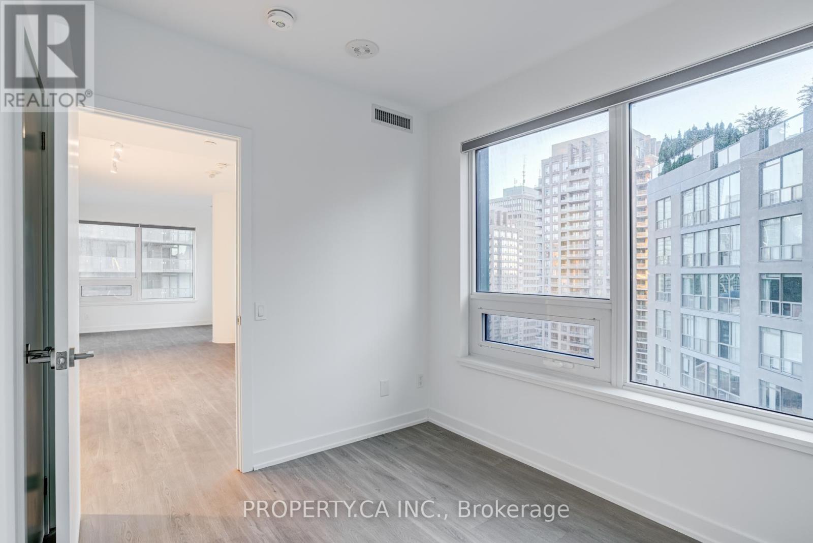 2116 - 8 Wellesley Street W, Toronto, Ontario  M4Y 0J5 - Photo 21 - C12483489