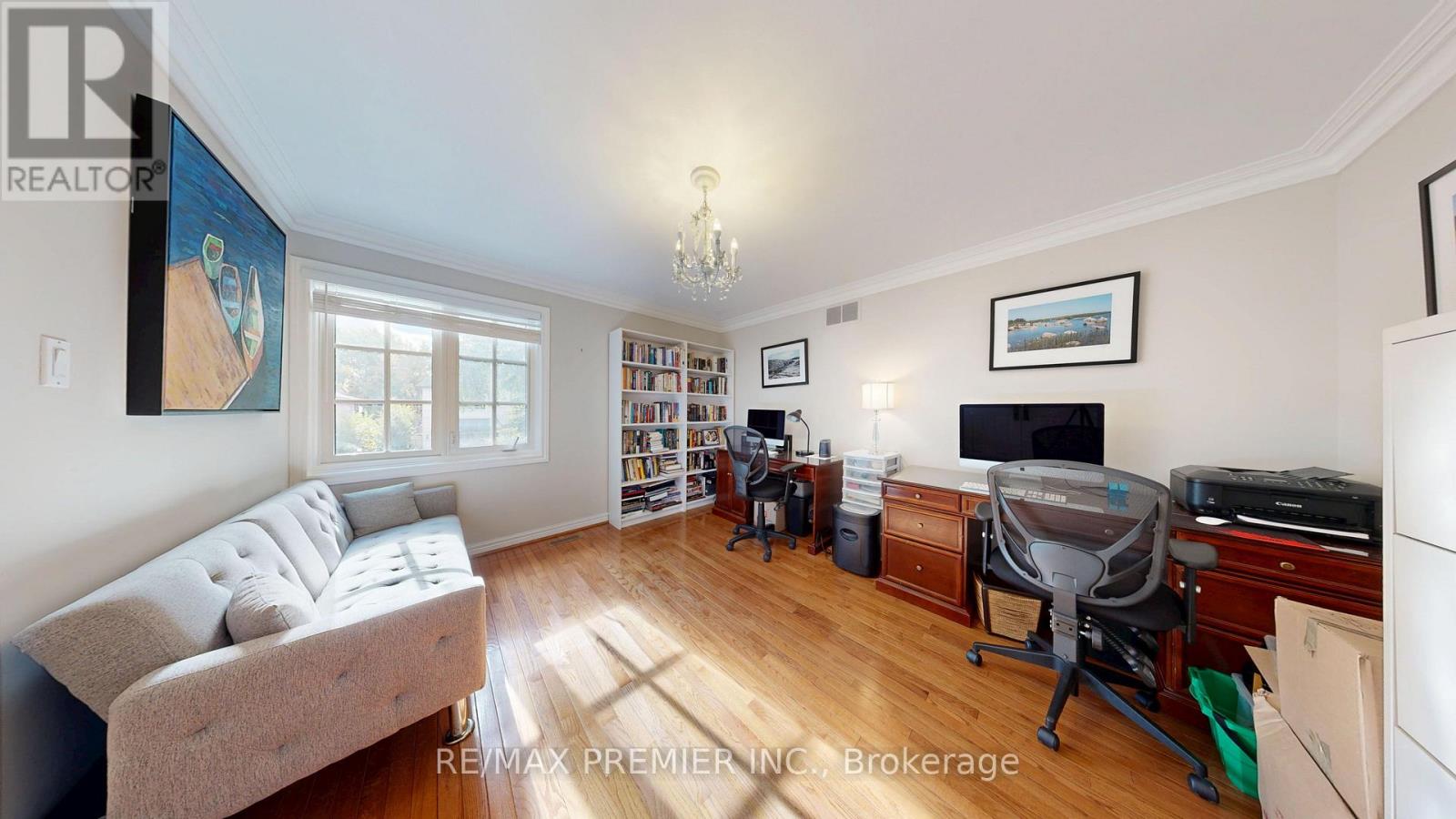 12 Chipstead Road, Toronto, Ontario  M3B 3E6 - Photo 38 - C12483506