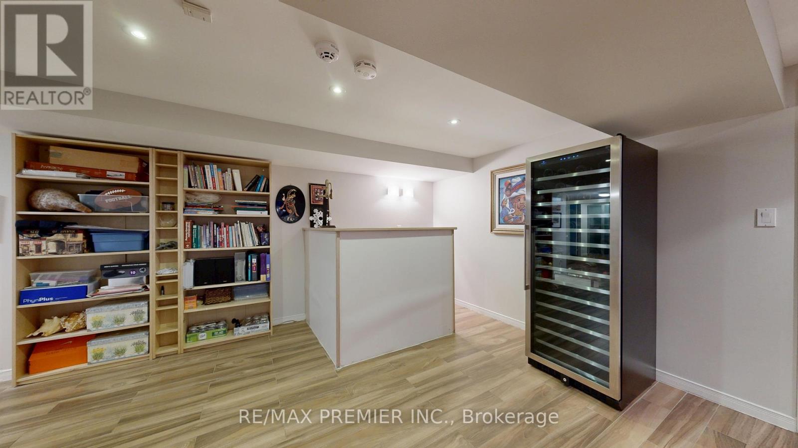 12 Chipstead Road, Toronto, Ontario  M3B 3E6 - Photo 41 - C12483506