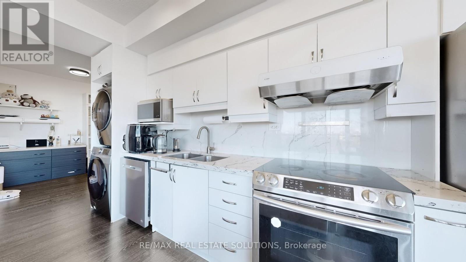 3102 - 33 Singer Court, Toronto, Ontario  M2K 0B4 - Photo 13 - C12483507