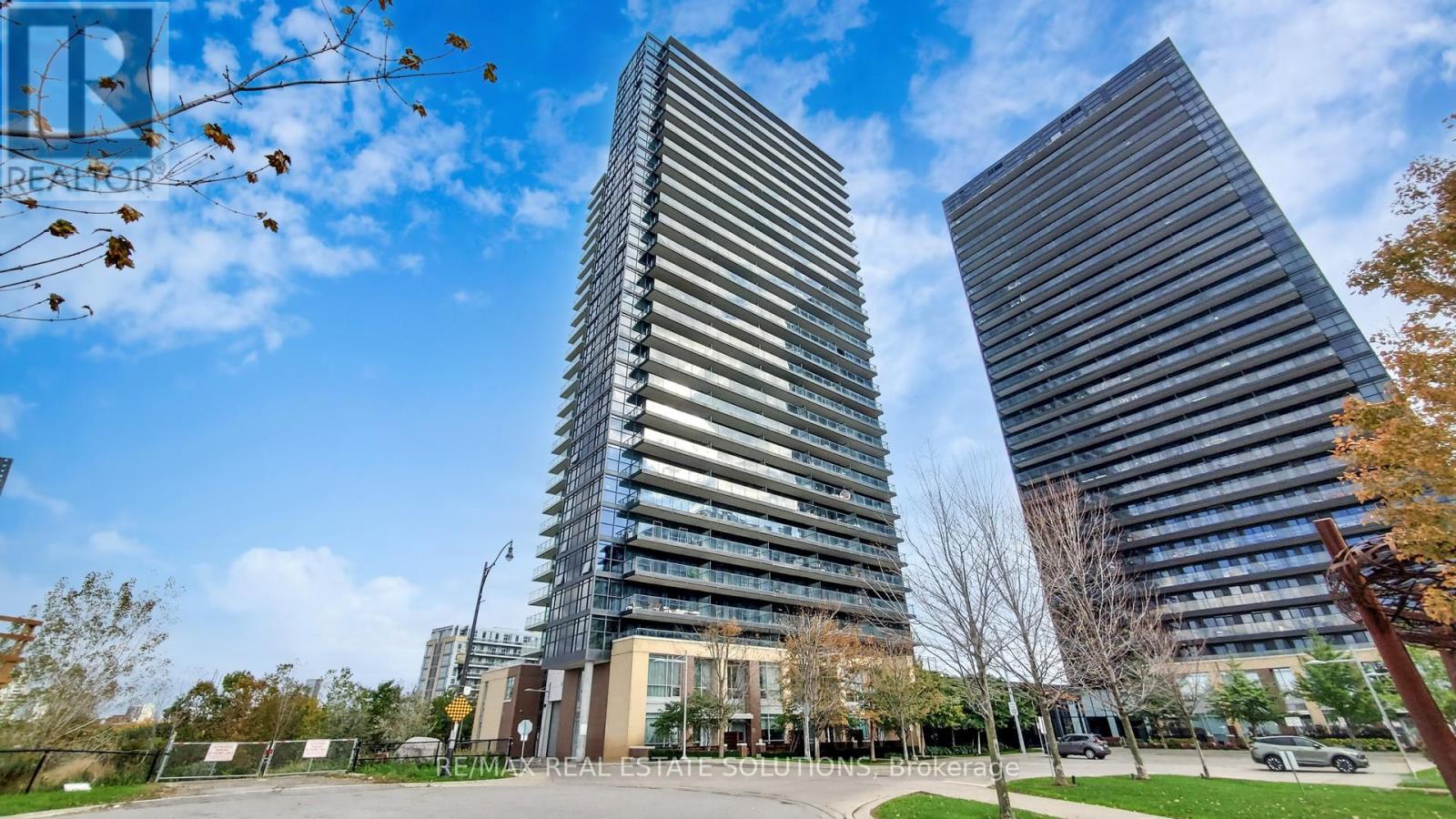 3102 - 33 Singer Court, Toronto, Ontario  M2K 0B4 - Photo 2 - C12483507