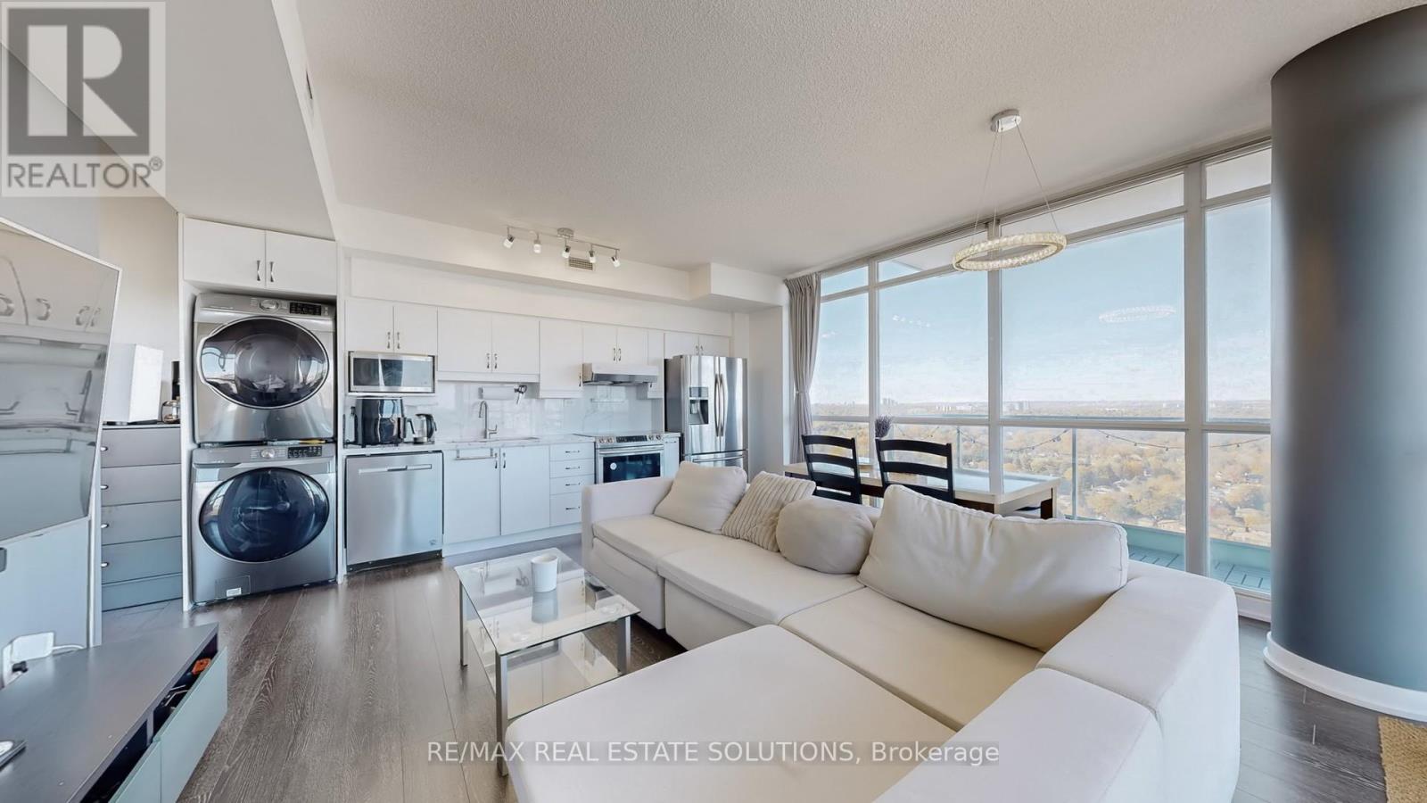 3102 - 33 Singer Court, Toronto, Ontario  M2K 0B4 - Photo 3 - C12483507