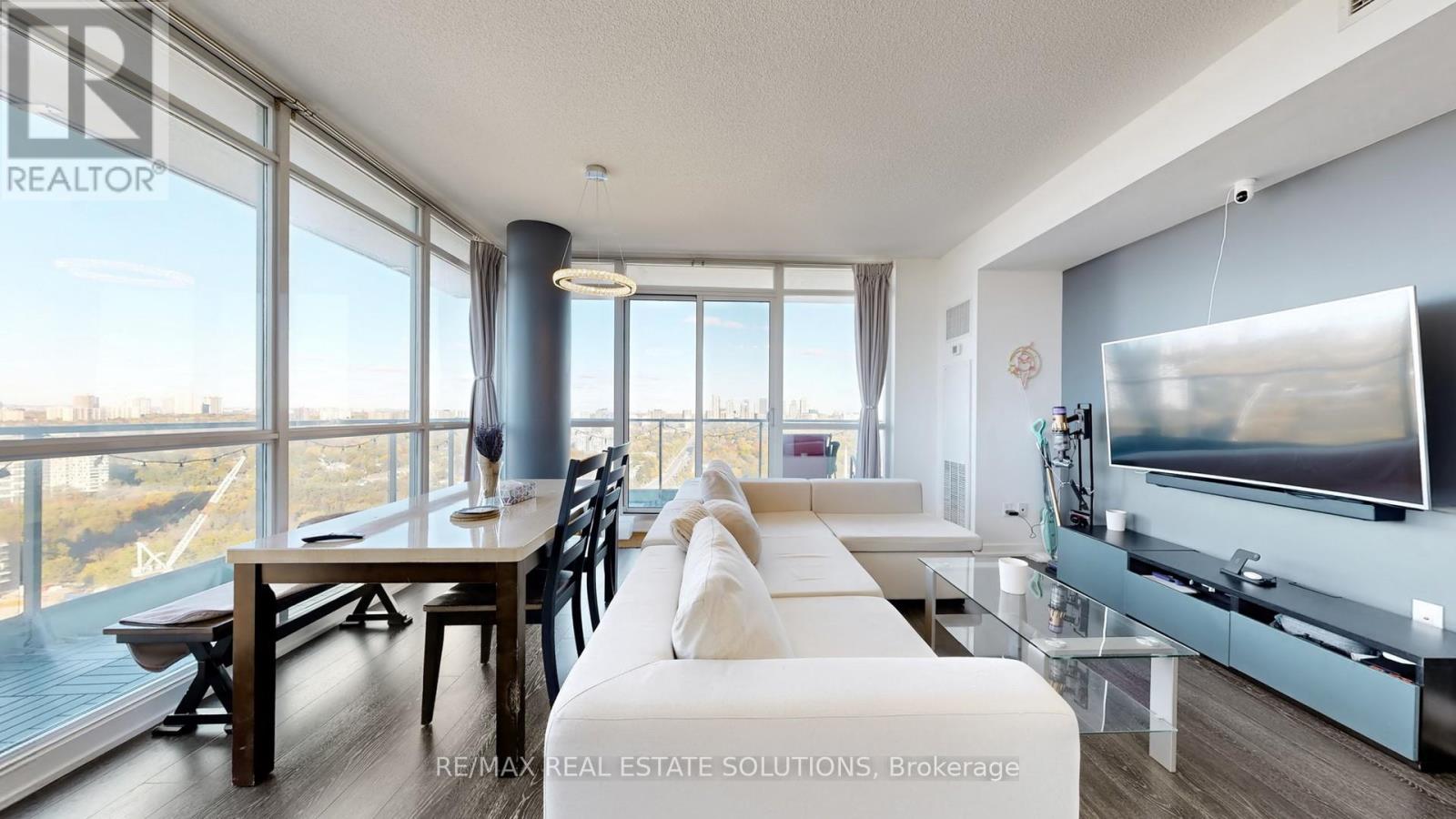 3102 - 33 Singer Court, Toronto, Ontario  M2K 0B4 - Photo 4 - C12483507