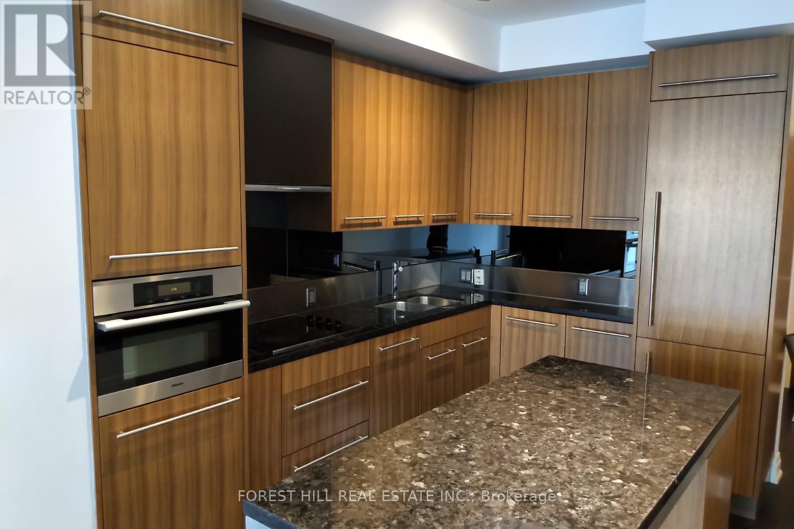 1704 - 80 John Street, Toronto, Ontario  M5V 3X4 - Photo 3 - C12483518