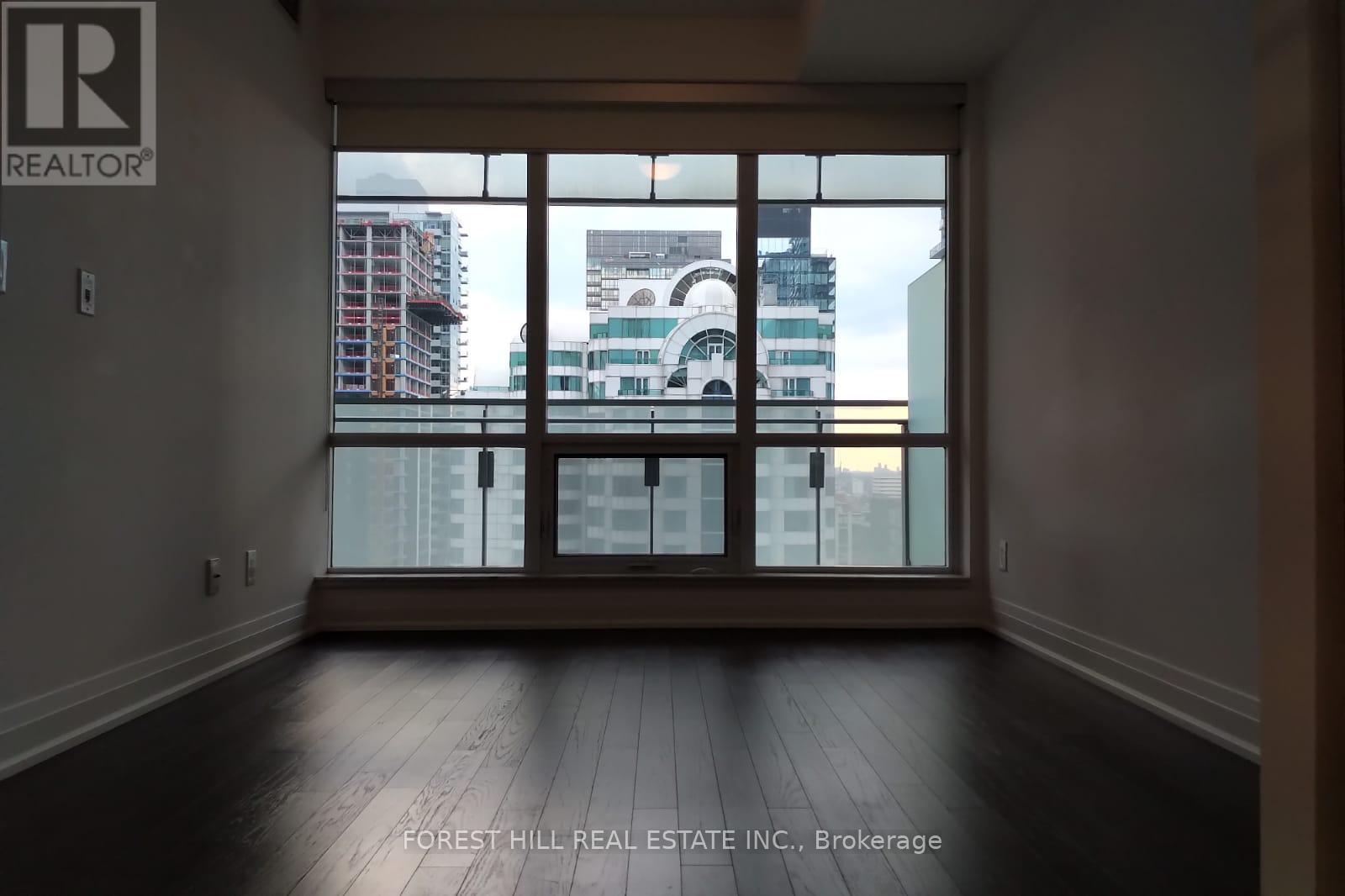 1704 - 80 John Street, Toronto, Ontario  M5V 3X4 - Photo 6 - C12483518