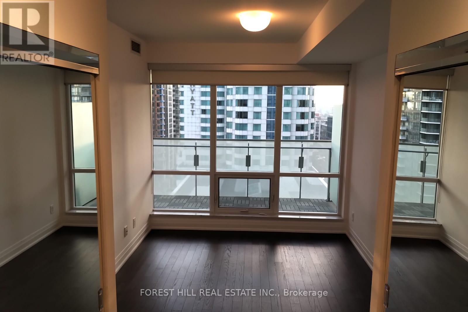 1704 - 80 John Street, Toronto, Ontario  M5V 3X4 - Photo 9 - C12483518