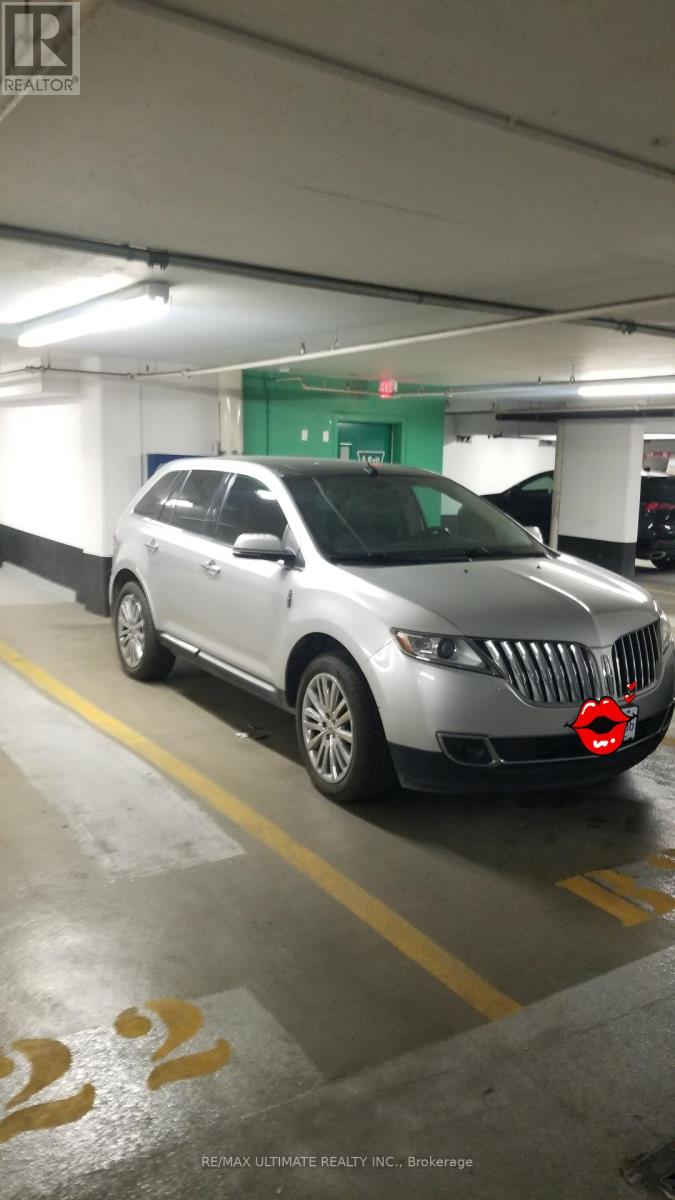 PARKING B21 - 393 KING STREET W, Toronto, Ontario