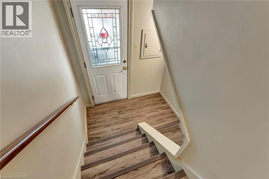 131 East 42nd Street, Hamilton, Ontario  L8T 3A2 - Photo 23 - 40777668