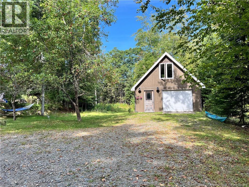 12 Marks Point Road, St. Stephen, New Brunswick  E3L 3P8 - Photo 45 - NB127477