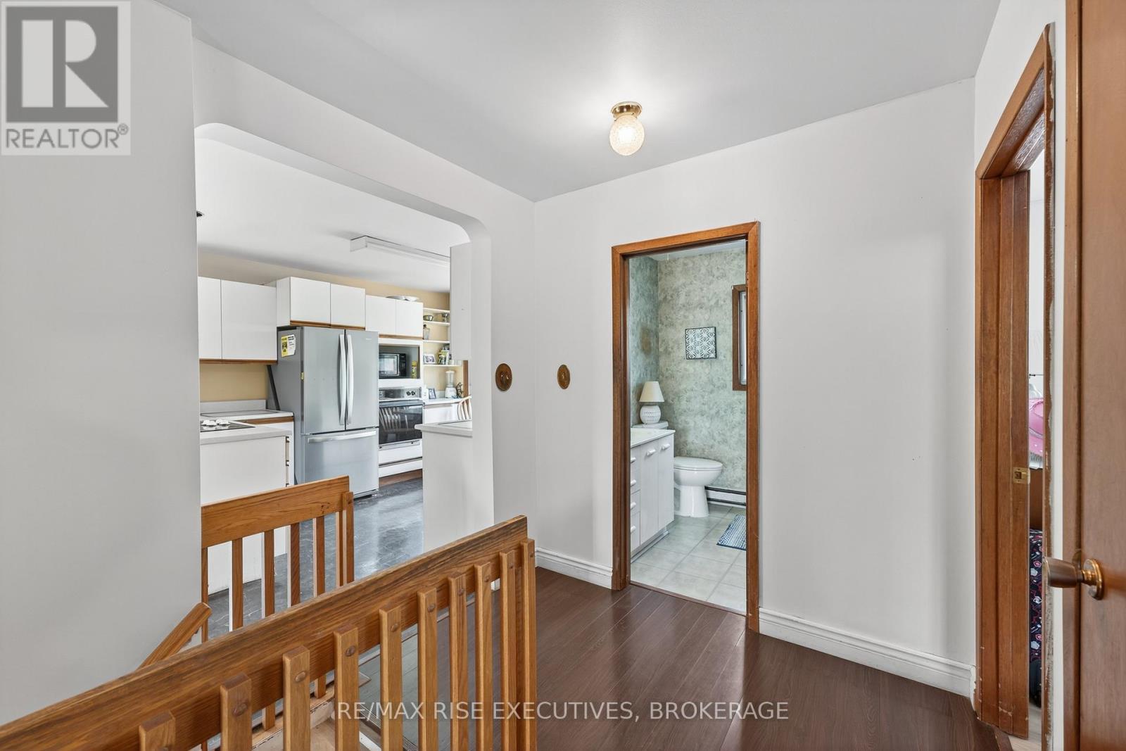 14 Highway 95, Frontenac Islands (The Islands), Ontario  K0H 2Y0 - Photo 9 - X12483559