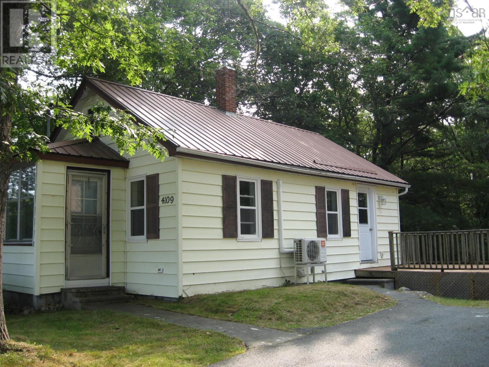 4109 Highway 3, Brooklyn, Nova Scotia