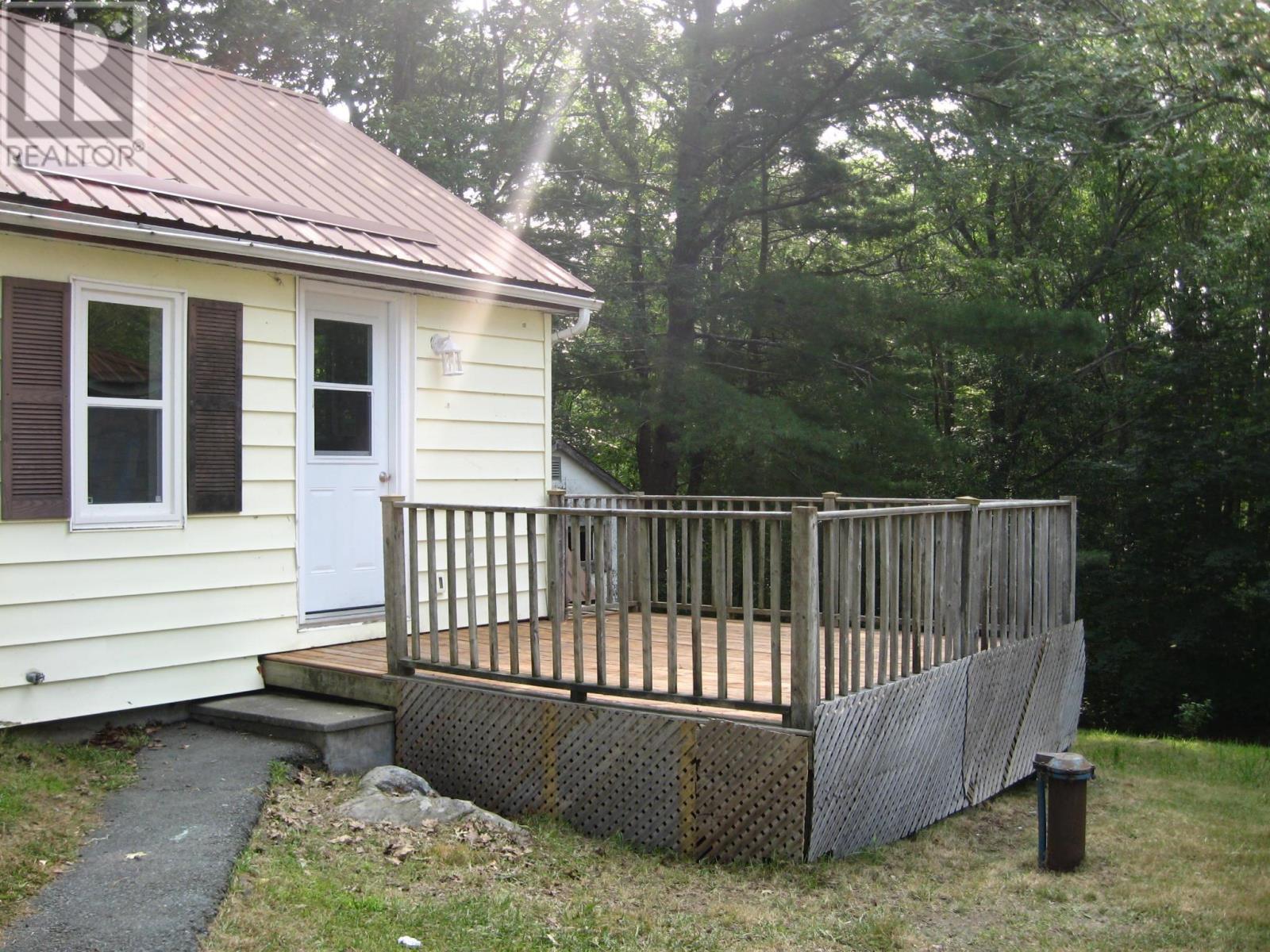 4109 Highway 3, Brooklyn, Nova Scotia  B0J 1H0 - Photo 4 - 202520119