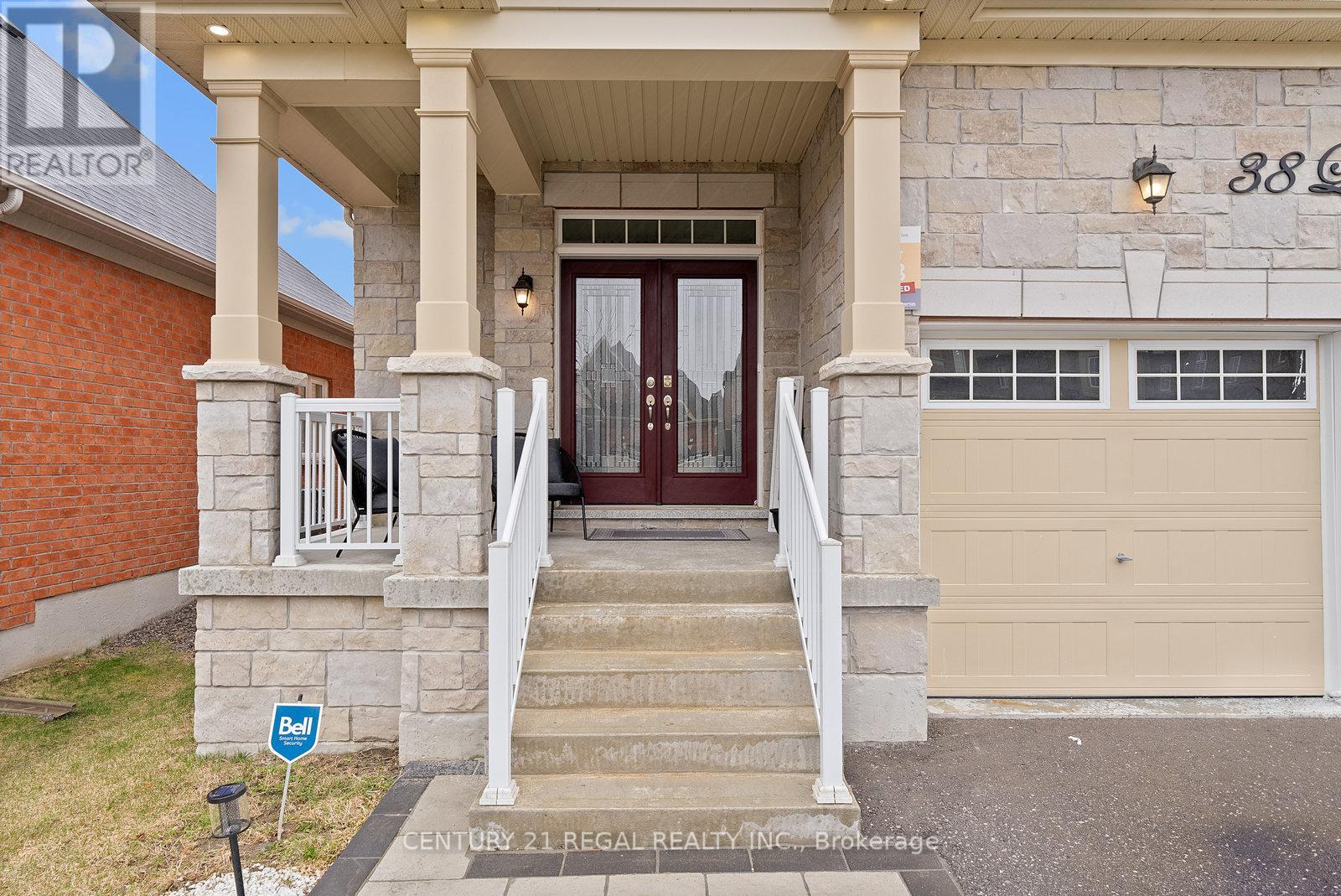 38 Lyle Drive, Clarington, Ontario  L1C 0V8 - Photo 2 - E12483541
