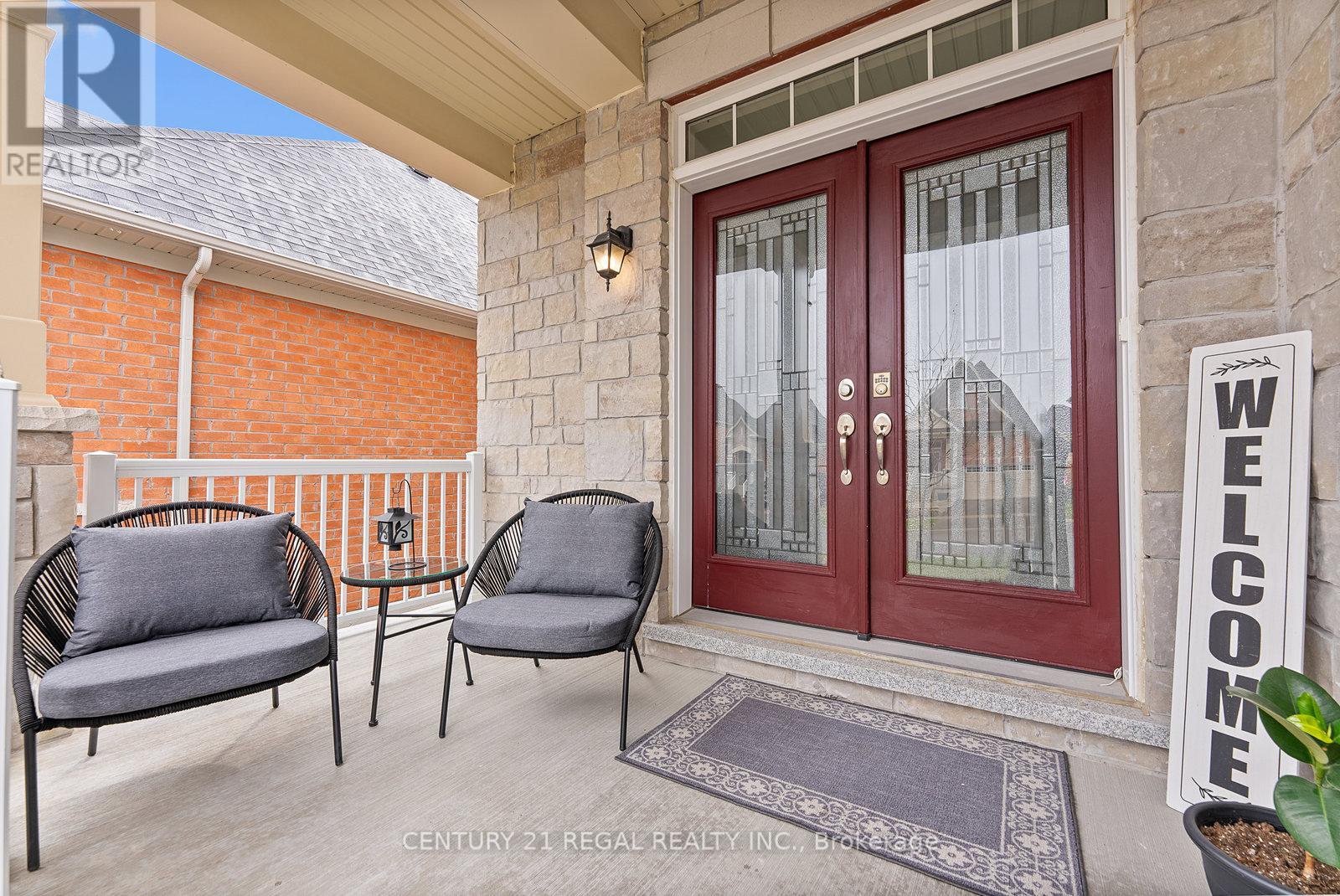 38 Lyle Drive, Clarington, Ontario  L1C 0V8 - Photo 3 - E12483541