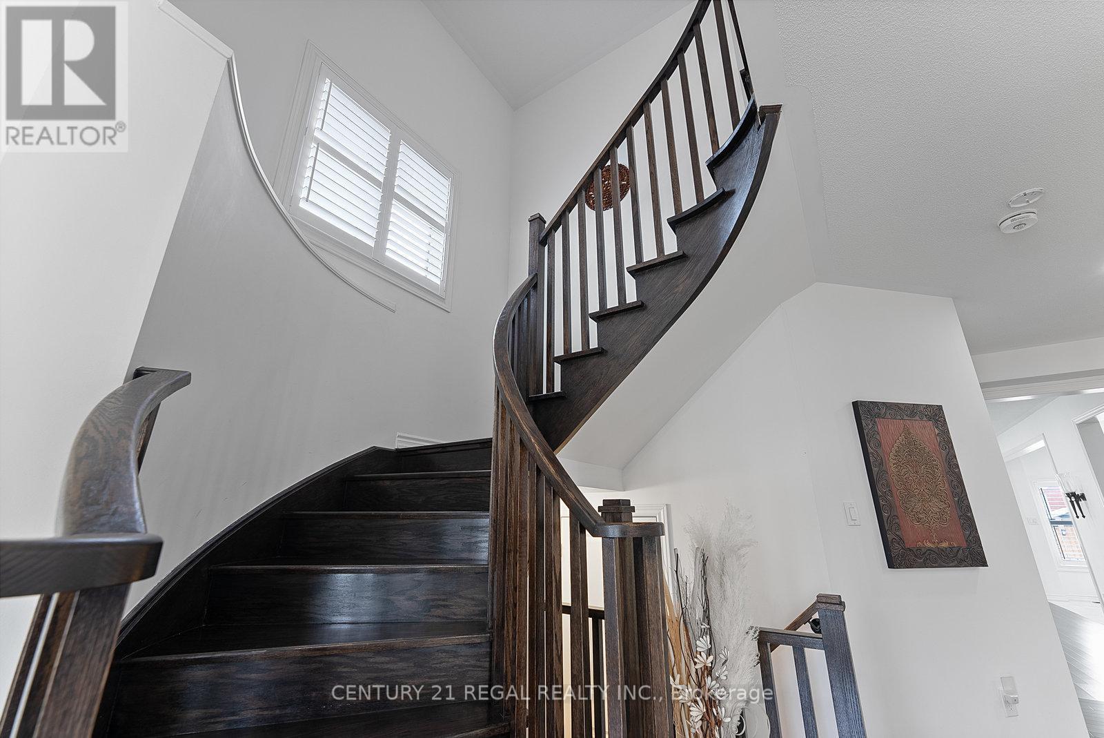 38 Lyle Drive, Clarington, Ontario  L1C 0V8 - Photo 6 - E12483541