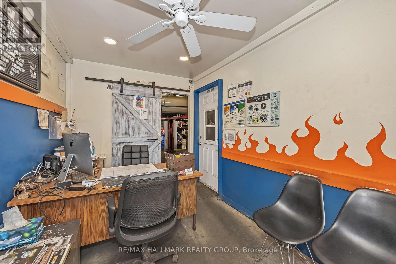 2460 Leitrim Road, Ottawa, Ontario  K1T 3V3 - Photo 12 - X12359086