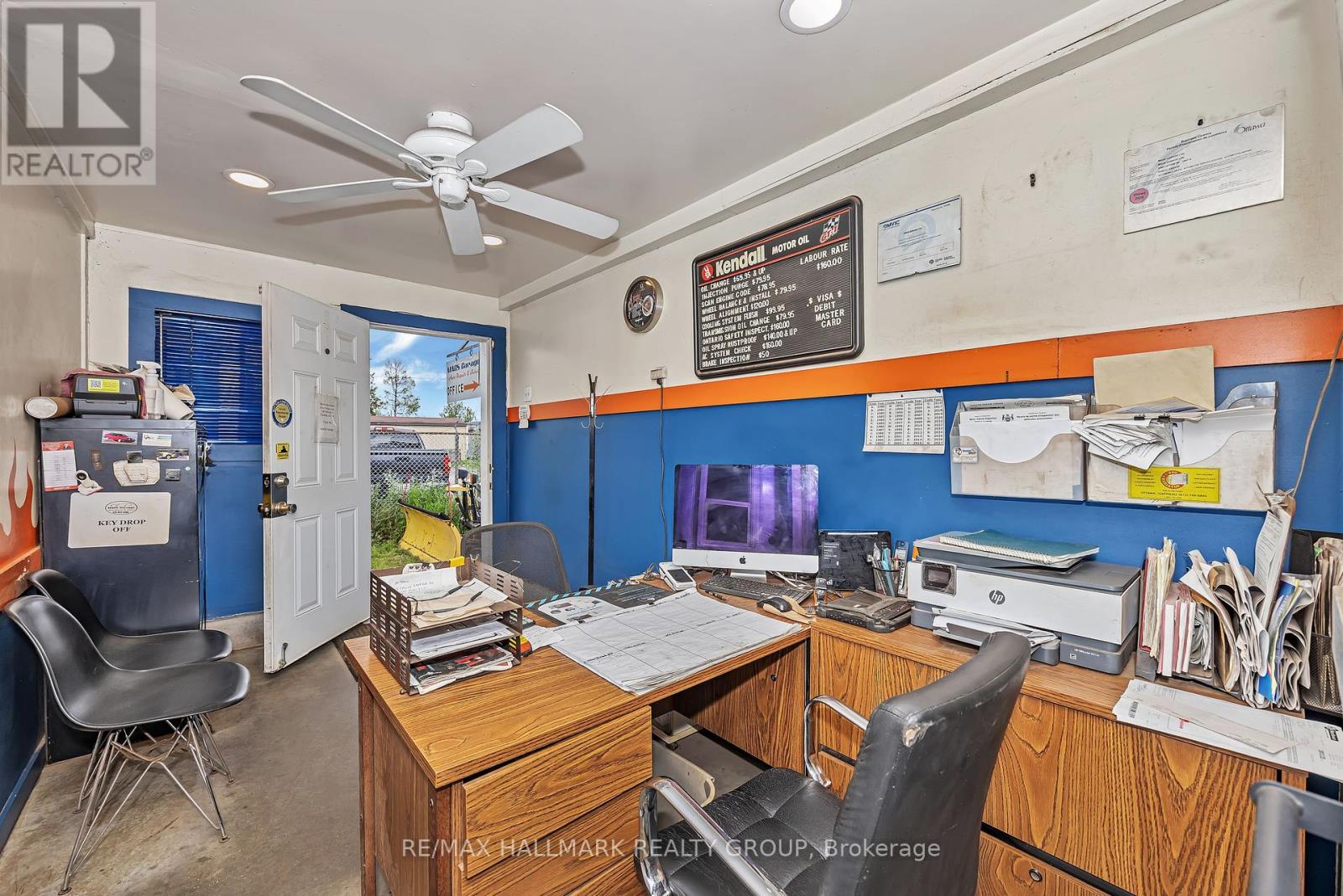 2460 Leitrim Road, Ottawa, Ontario  K1T 3V3 - Photo 13 - X12359086