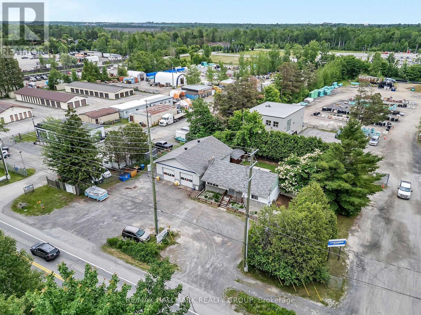 2460 Leitrim Road, Ottawa, Ontario  K1T 3V3 - Photo 19 - X12359086