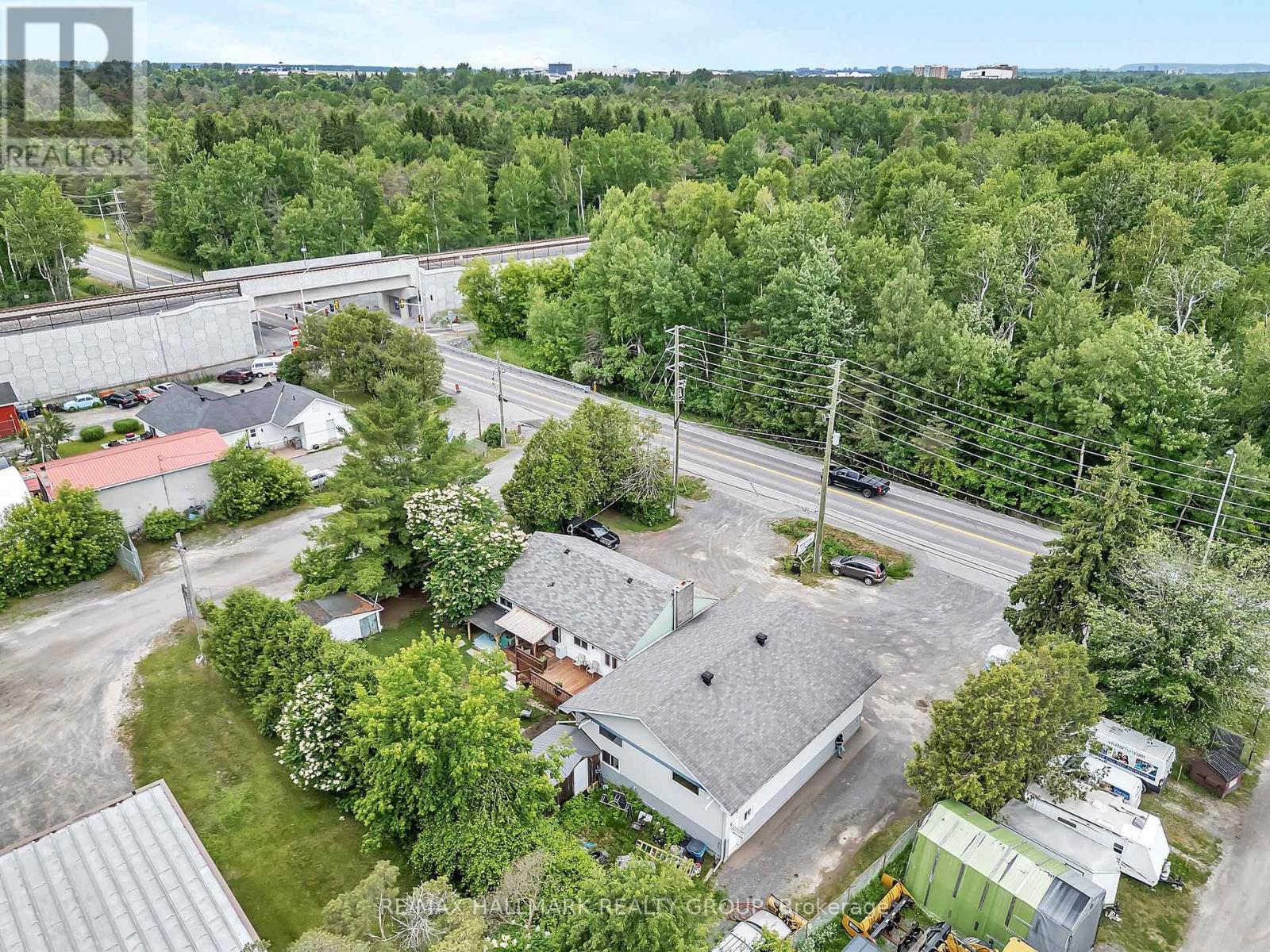 2460 Leitrim Road, Ottawa, Ontario  K1T 3V3 - Photo 26 - X12359086