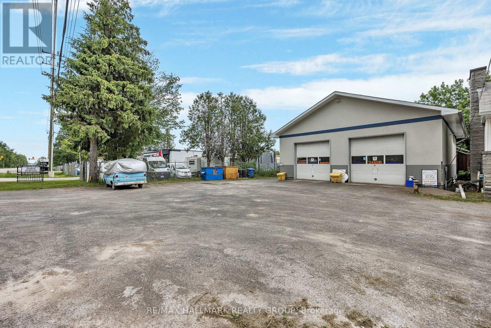 2460 Leitrim Road, Ottawa, Ontario  K1T 3V3 - Photo 4 - X12359086