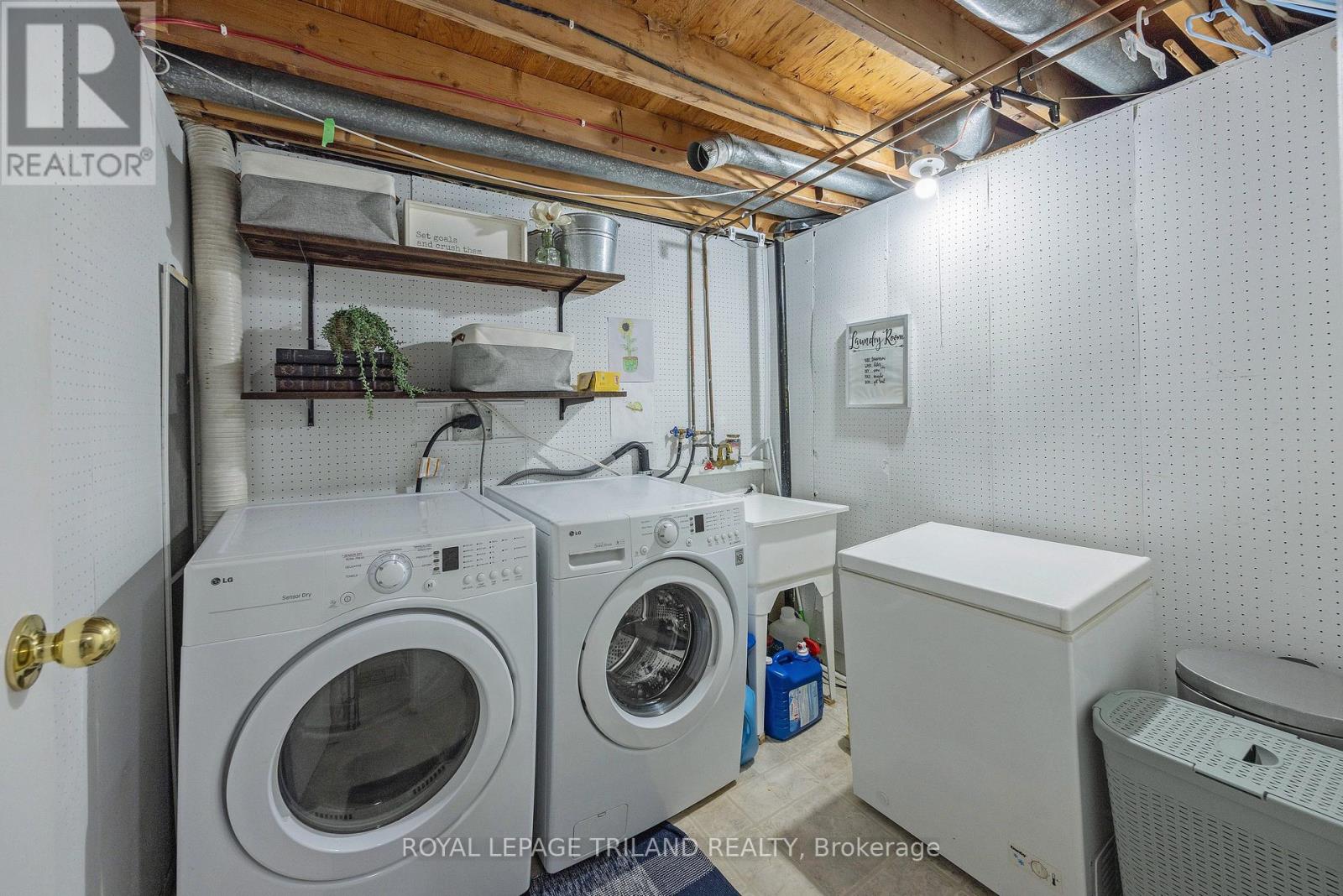 2 - 590 Millbank Drive, London South, Ontario  N6E 2H2 - Photo 35 - X12483620