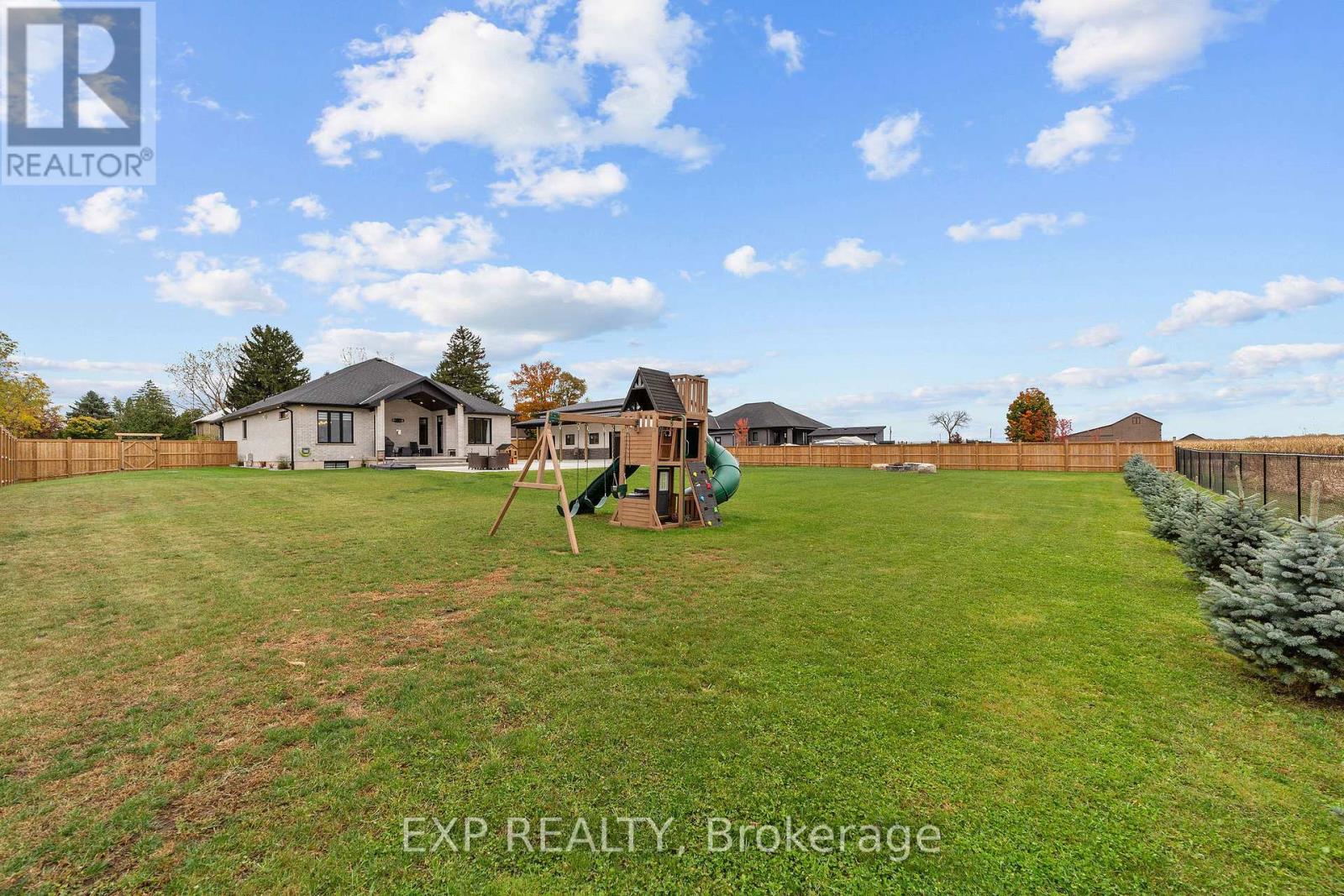 6572 Calvert Drive, Adelaide Metcalfe, Ontario  N7G 3H5 - Photo 38 - X12483636