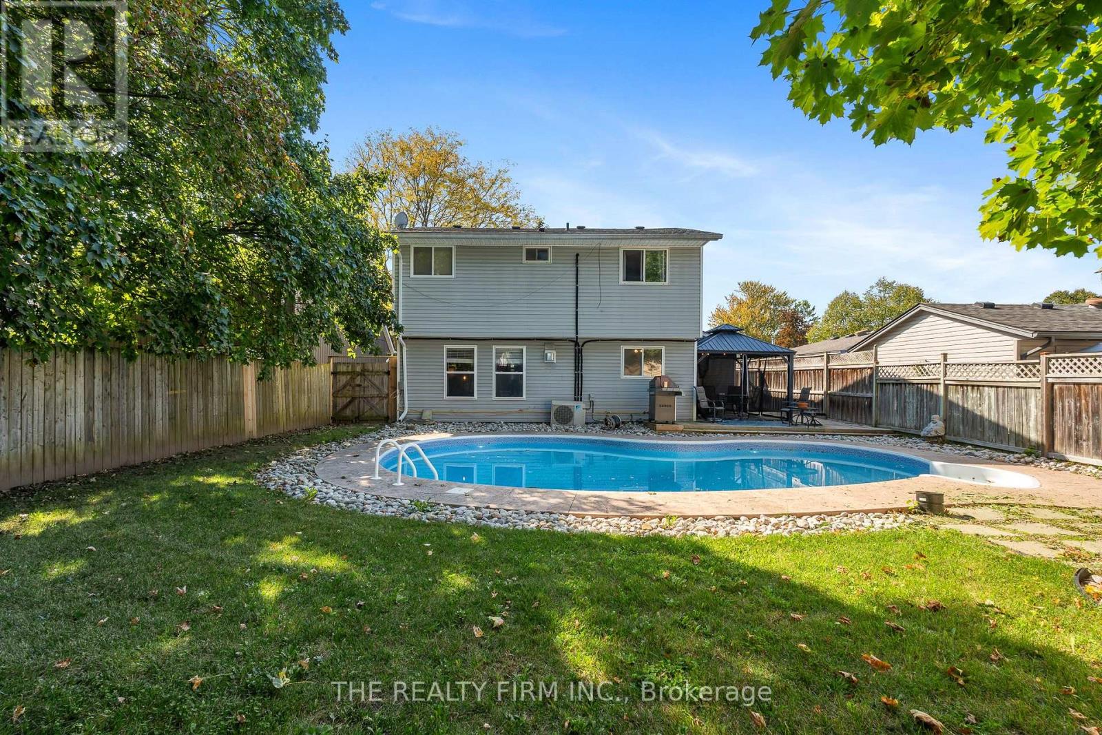 26 Monmore Road, London North, Ontario  N6G 2W6 - Photo 21 - X12483652