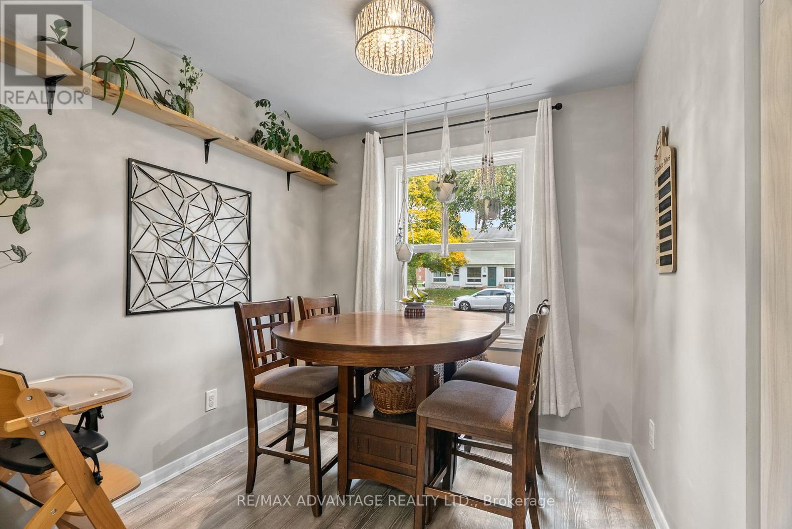 66 Wellesley Crescent, London East, Ontario  N5V 1J7 - Photo 12 - X12483679