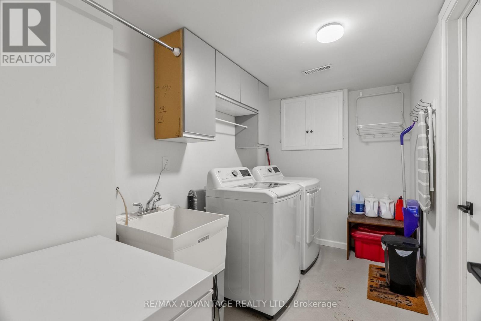 66 Wellesley Crescent, London East, Ontario  N5V 1J7 - Photo 38 - X12483679