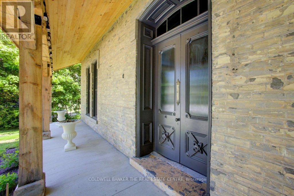 150 Wellington Street E, Wellington North, Ontario  N0G 2L2 - Photo 35 - X12362226