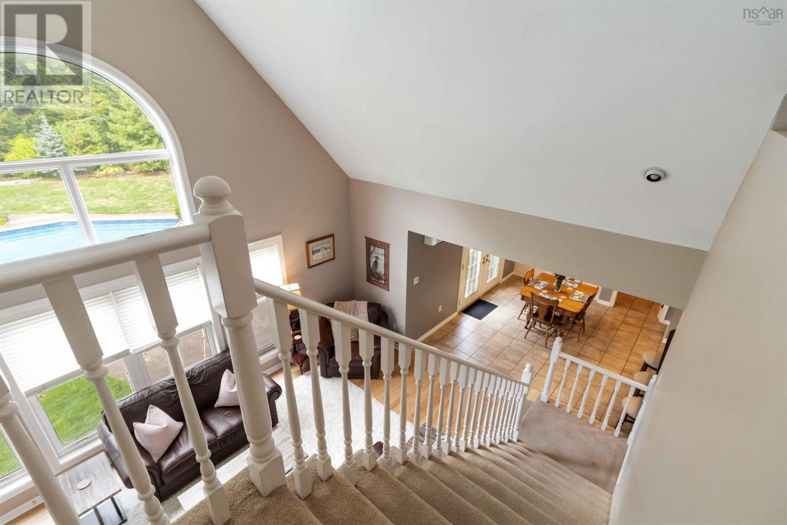 96 Crescent Street, Bridgewater, Nova Scotia  B4V 2C7 - Photo 31 - 202524680