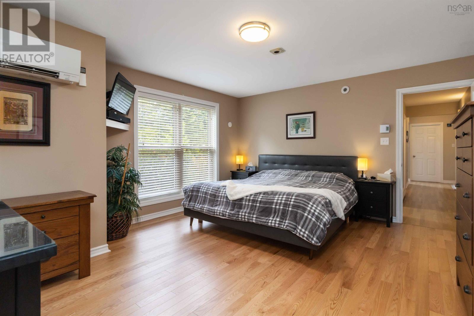 96 Crescent Street, Bridgewater, Nova Scotia  B4V 2C7 - Photo 26 - 202524680